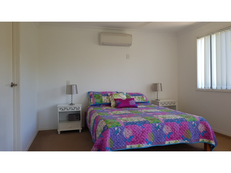 16 Eastbourne Terrace, Macleay Island QLD 4184