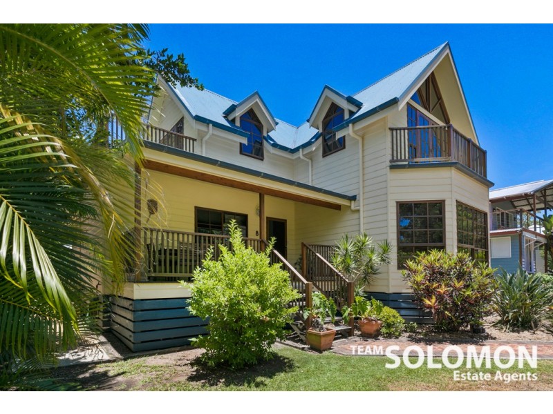 8 Flinders Street, Coochiemudlo Island QLD 4184