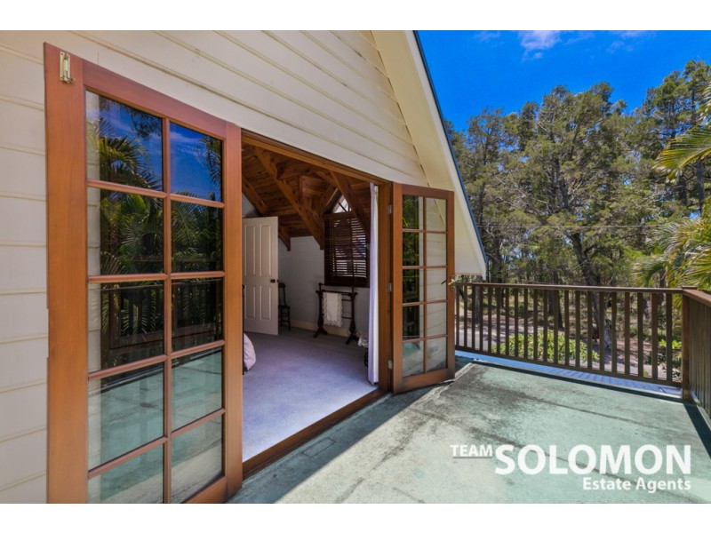 8 Flinders Street, Coochiemudlo Island QLD 4184