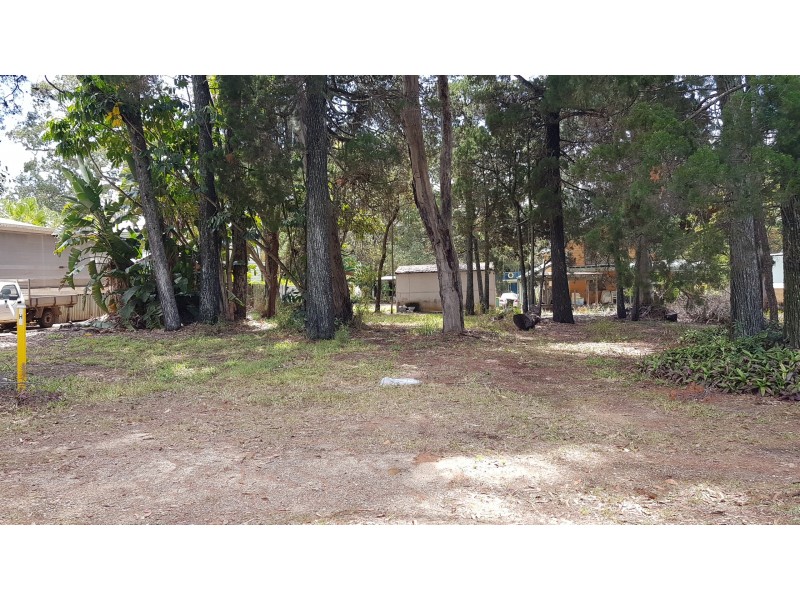 36 Shirley Street, Coochiemudlo Island QLD 4184