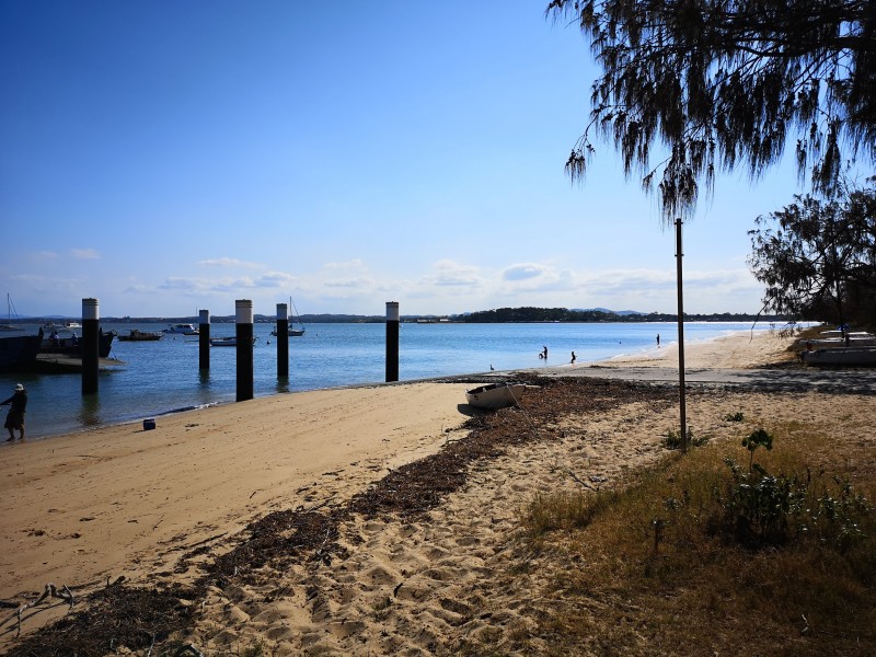 36 Shirley Street, Coochiemudlo Island QLD 4184