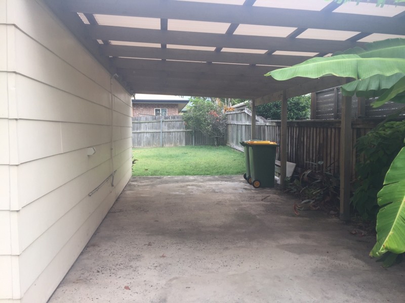 252 Victoria Parade, Coochiemudlo Island QLD 4184