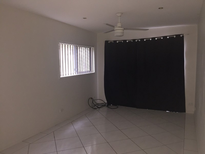 3 Phillips Street, Coochiemudlo Island QLD 4184