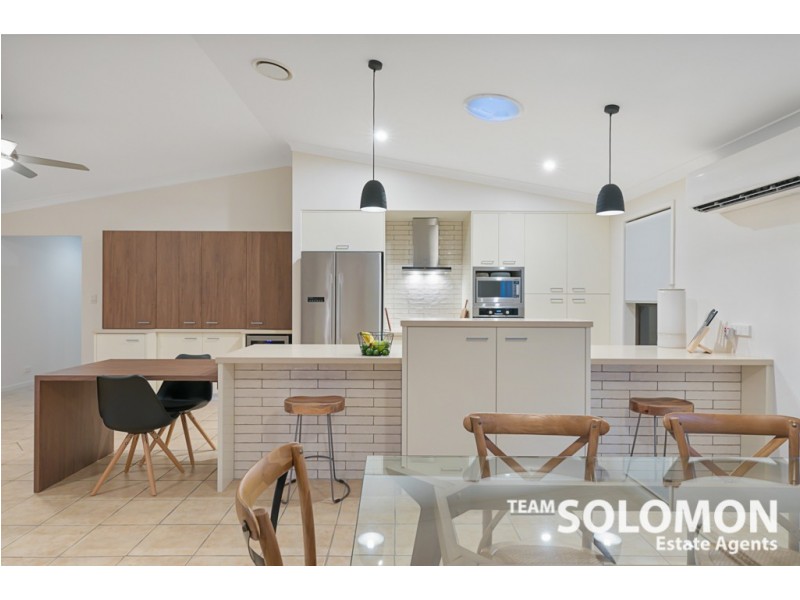 9 Kate Court, Victoria Point QLD 4165