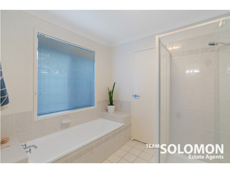 9 Kate Court, Victoria Point QLD 4165