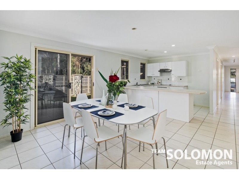 15 Adam Street, Cleveland QLD 4163