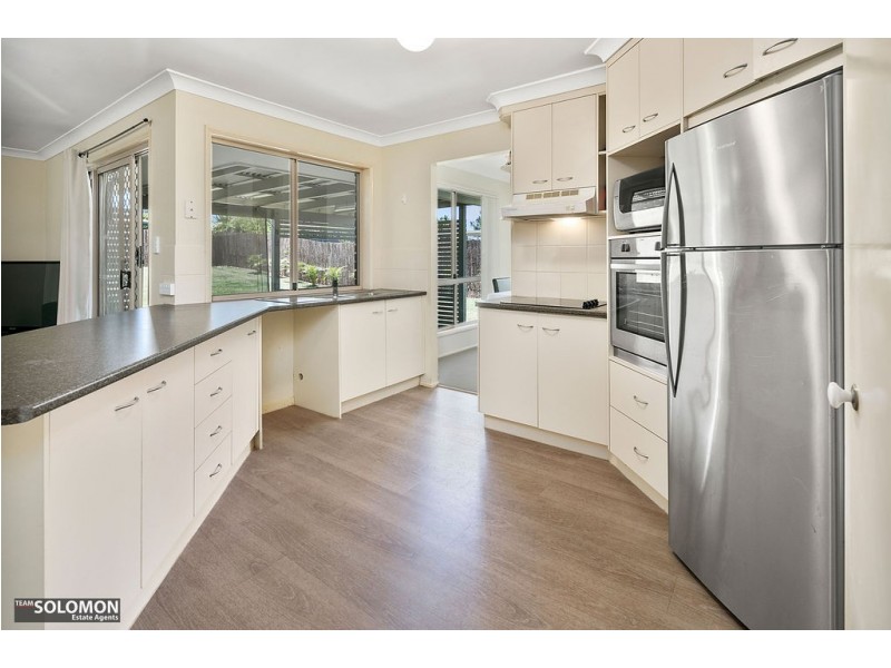 39 School Road, Victoria Point QLD 4165