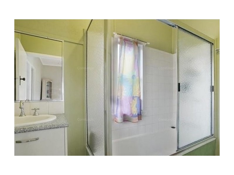 47 Gordon Road, Redland Bay QLD 4165