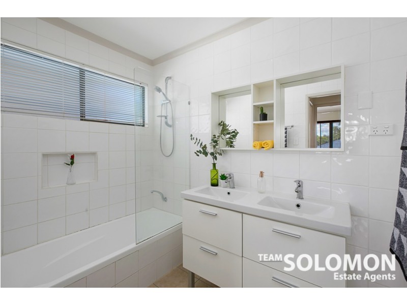 9b Laurette Avenue, Thornlands QLD 4164