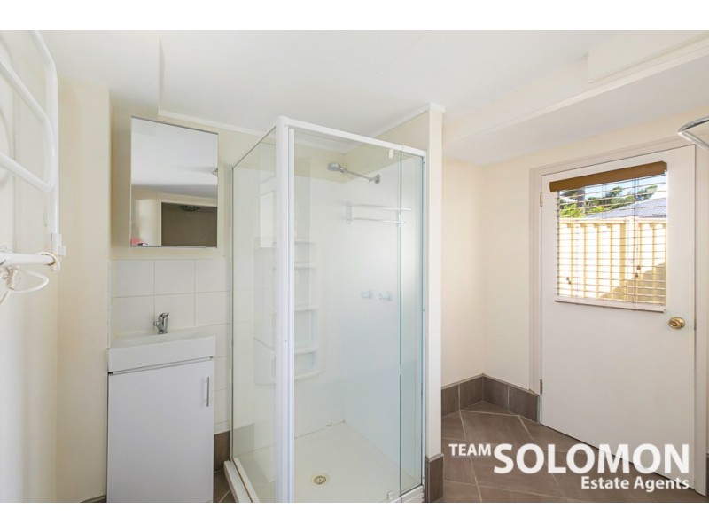 9b Laurette Avenue, Thornlands QLD 4164