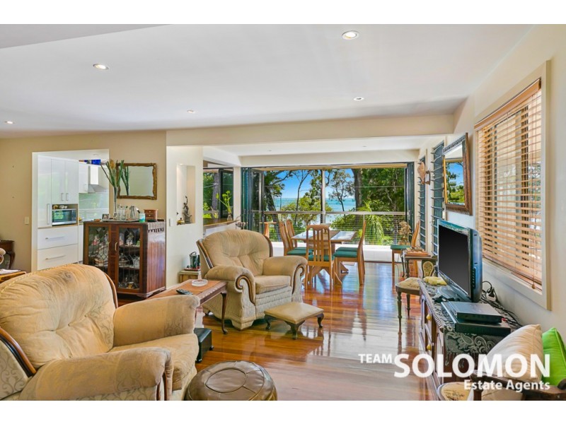 204 Victoria Parade North, Coochiemudlo Island QLD 4184
