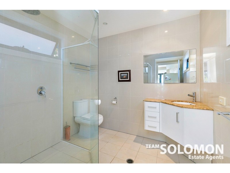 204 Victoria Parade North, Coochiemudlo Island QLD 4184