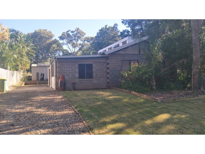 3 Mareela Street, Coochiemudlo Island QLD 4184