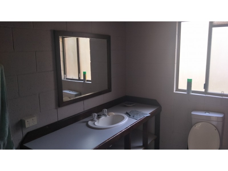 3 Mareela Street, Coochiemudlo Island QLD 4184