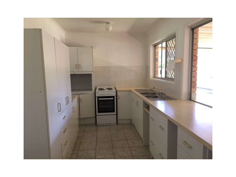 72 Coburg Street East, Cleveland QLD 4163