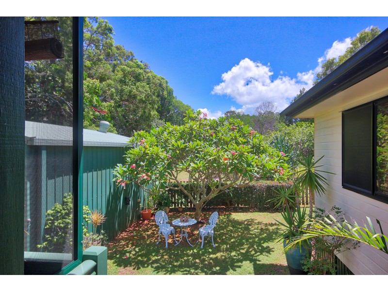 17 Aminya Street, Coochiemudlo Island QLD 4184