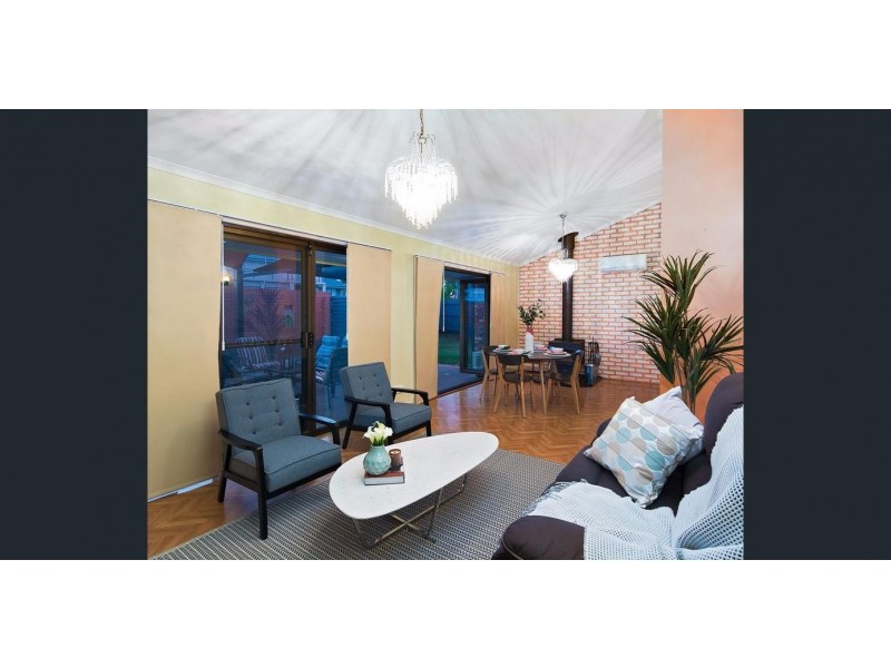 1 Romano Court, Ormiston QLD 4160