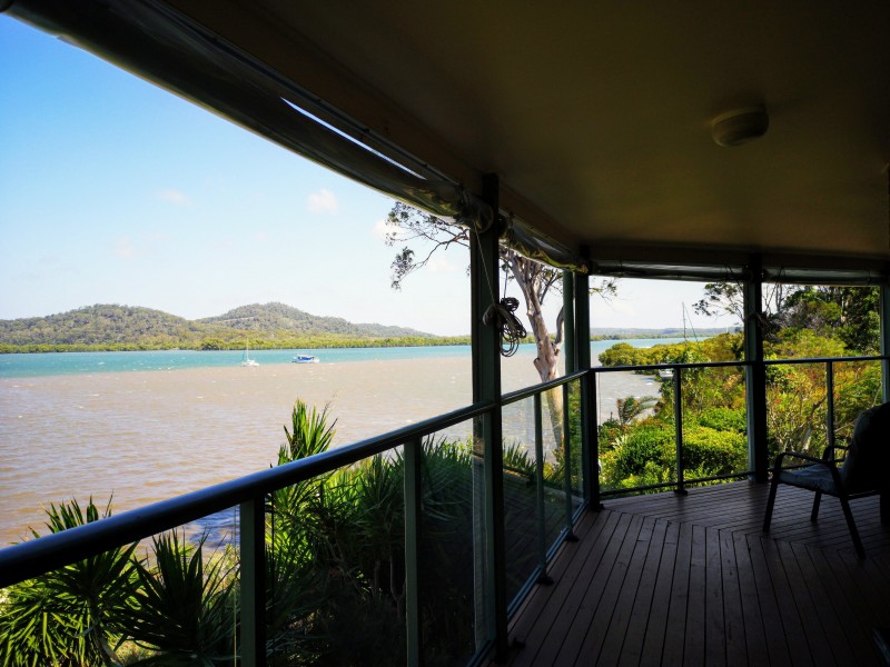 88-90 Canaipa Point Drive, Russell Island QLD 4184