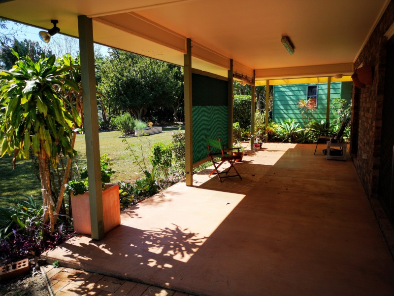 88-90 Canaipa Point Drive, Russell Island QLD 4184