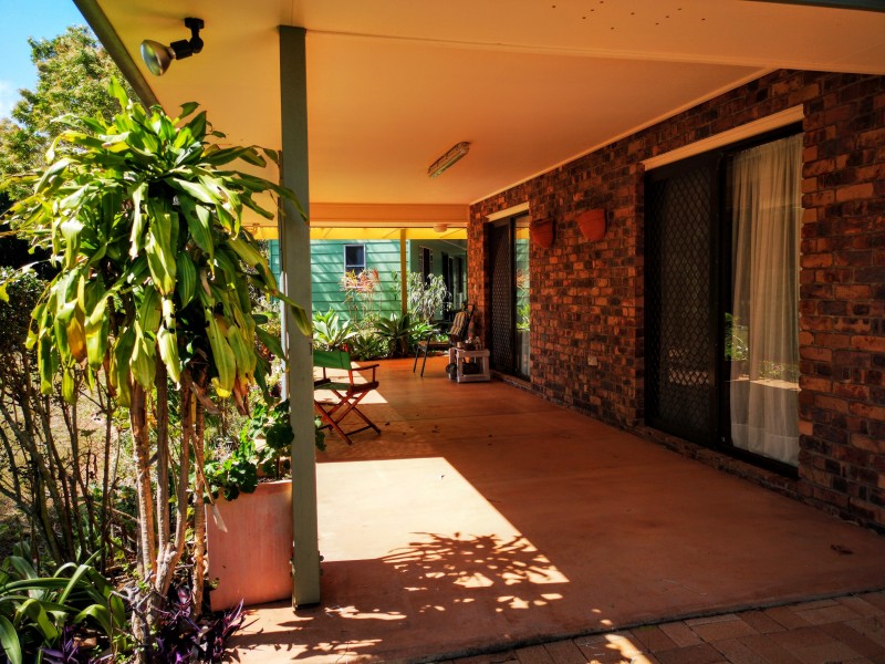 88-90 Canaipa Point Drive, Russell Island QLD 4184