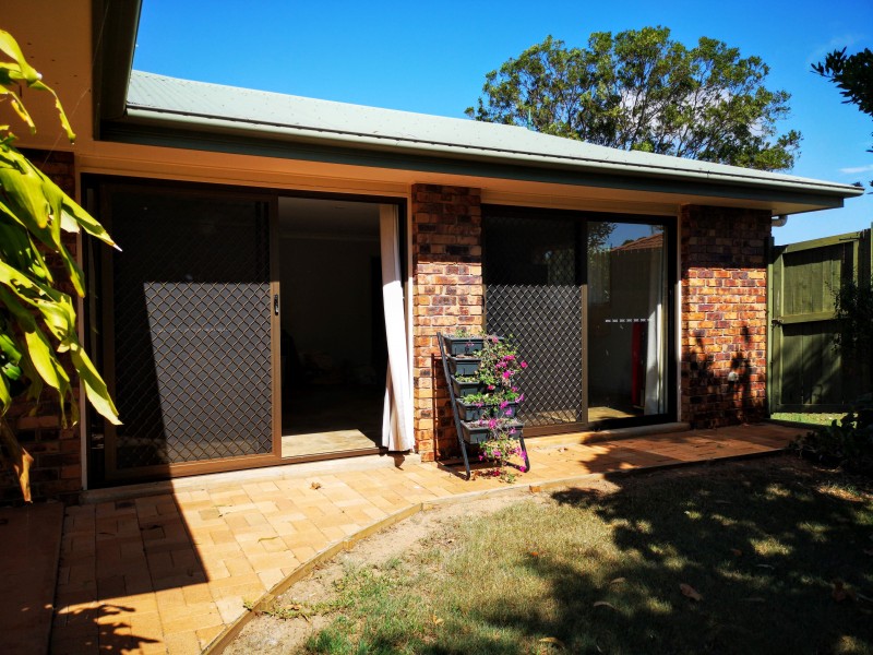 88-90 Canaipa Point Drive, Russell Island QLD 4184