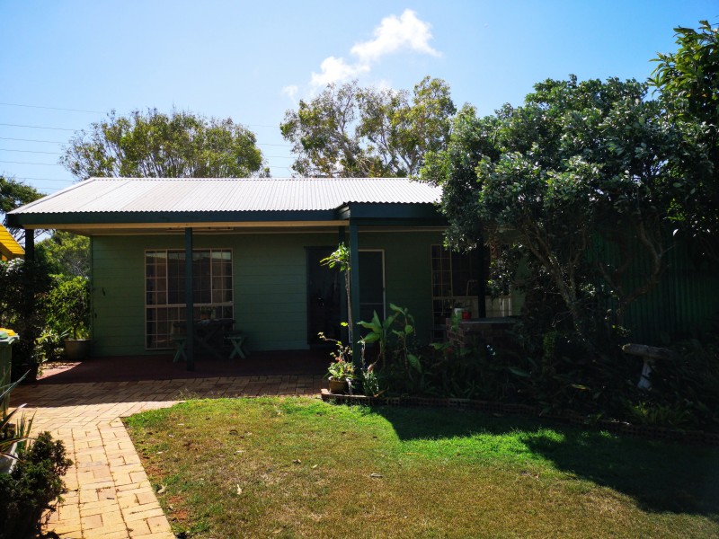 88-90 Canaipa Point Drive, Russell Island QLD 4184