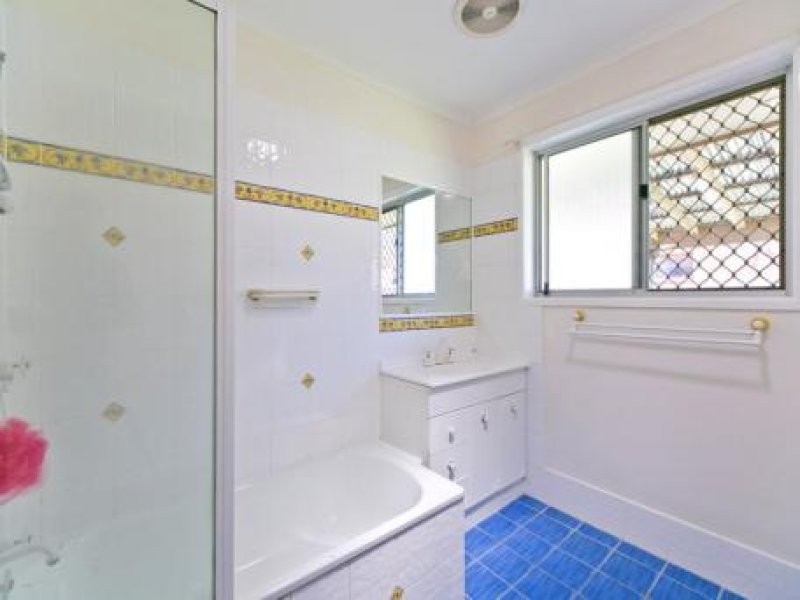 3 Parkway Street, Capalaba QLD 4157