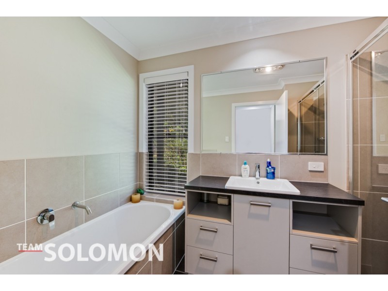 16 Kingfisher Street, Coochiemudlo Island QLD 4184