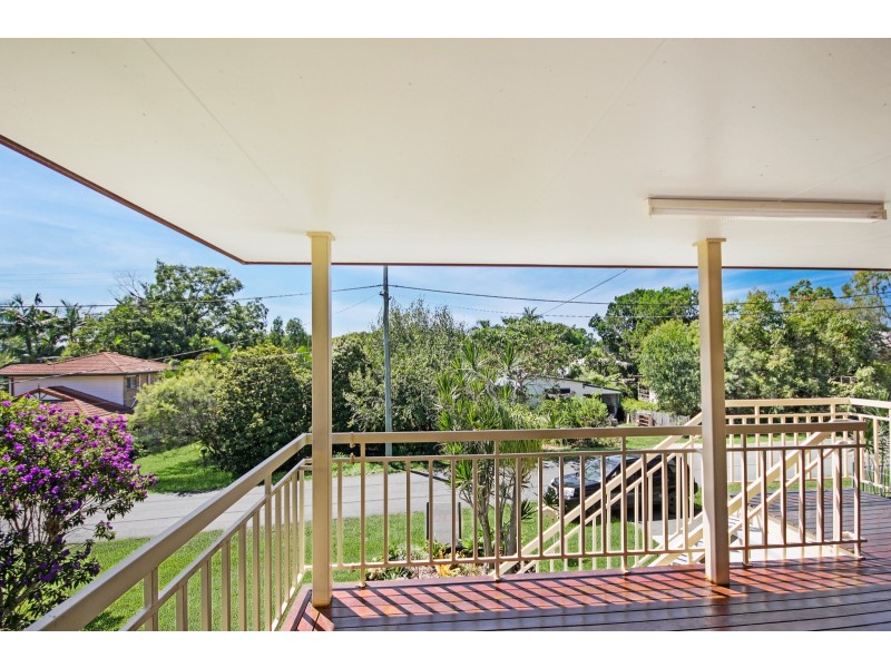 3 Pullen Street, Coochiemudlo Island QLD 4184