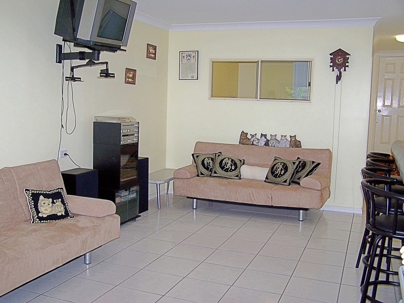 3 Pullen Street, Coochiemudlo Island QLD 4184