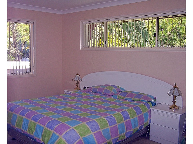 3 Pullen Street, Coochiemudlo Island QLD 4184