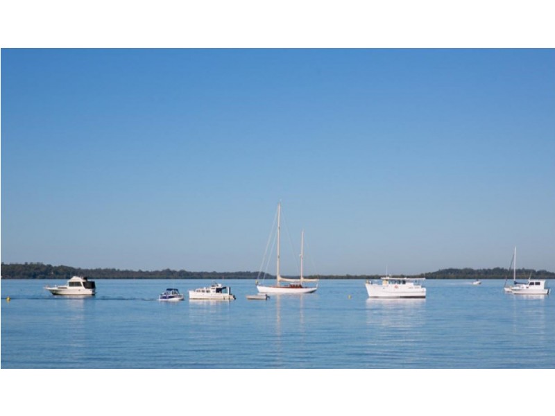 3 Pullen Street, Coochiemudlo Island QLD 4184