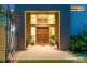 8 Devonstone Street, Cleveland QLD 4163