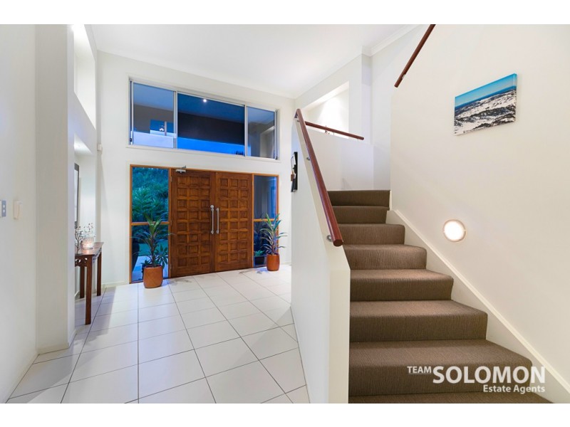 8 Devonstone Street, Cleveland QLD 4163