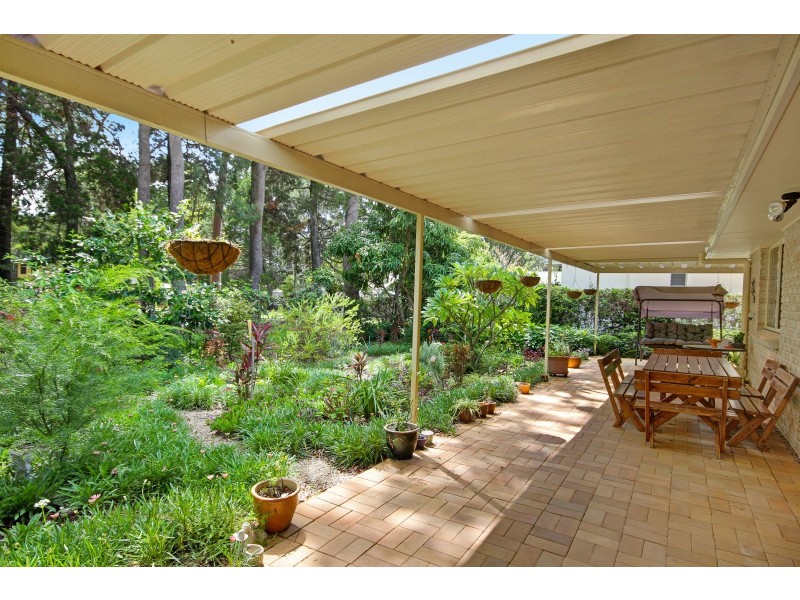 6 Shirley Street, Coochiemudlo Island QLD 4184