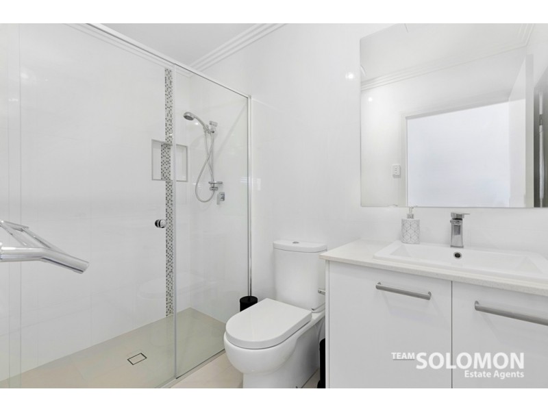 9/21 Passage Street, Cleveland QLD 4163