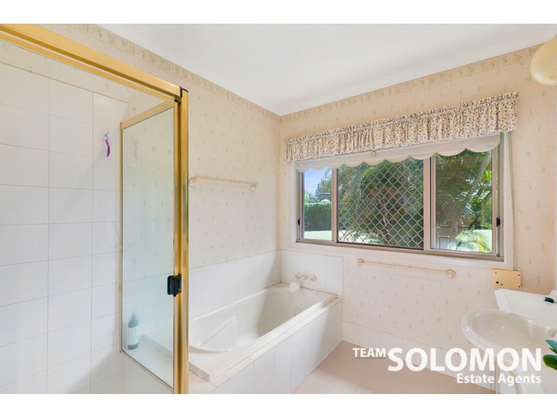 2 Montgomery Drive, Wellington Point QLD 4160