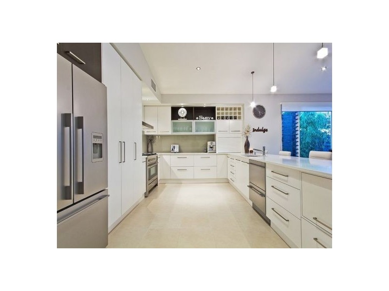 17 Rachel Place, Thornlands QLD 4164