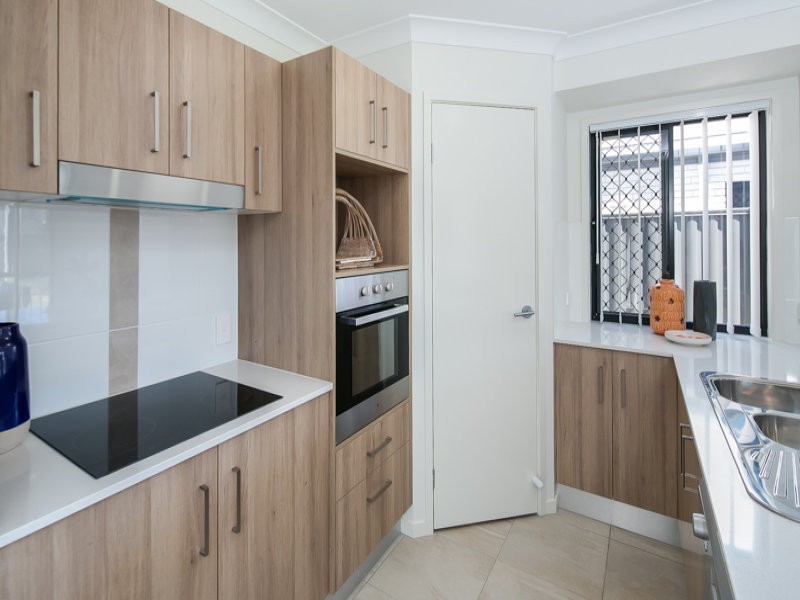 29 Ruth Street, Birkdale QLD 4159