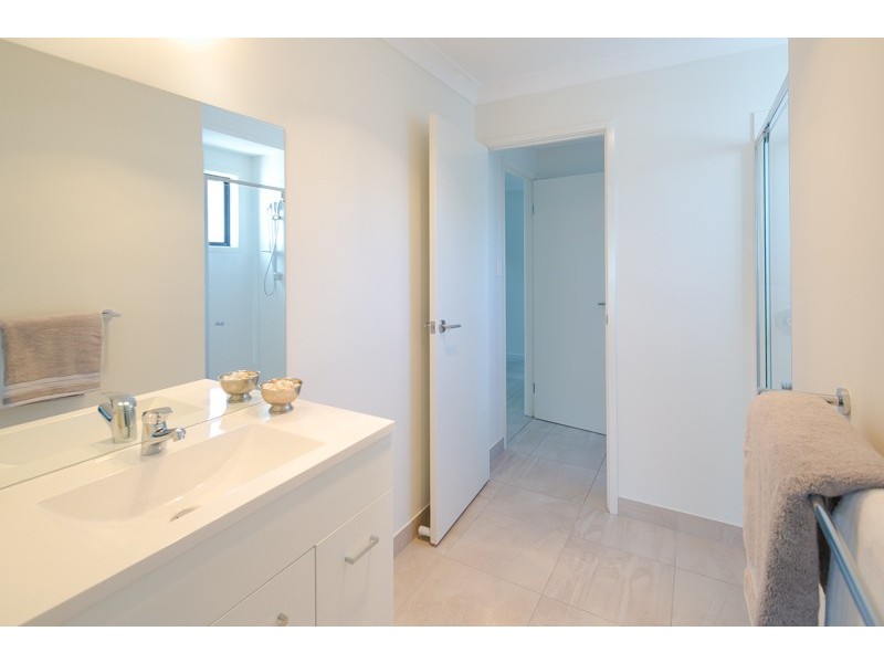 29 Ruth Street, Birkdale QLD 4159