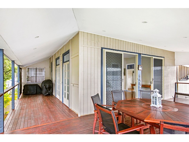 6 Emerson Street, Russell Island QLD 4184