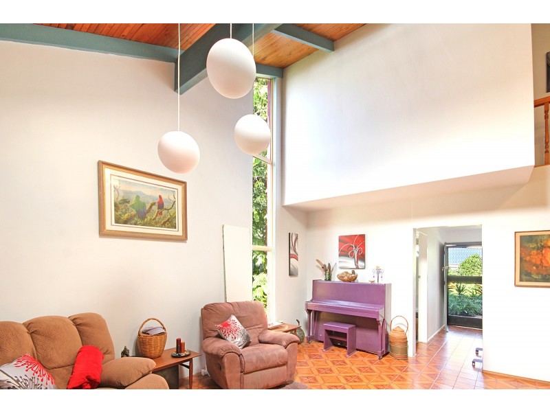 21 Ross Street, Coochiemudlo Island QLD 4184