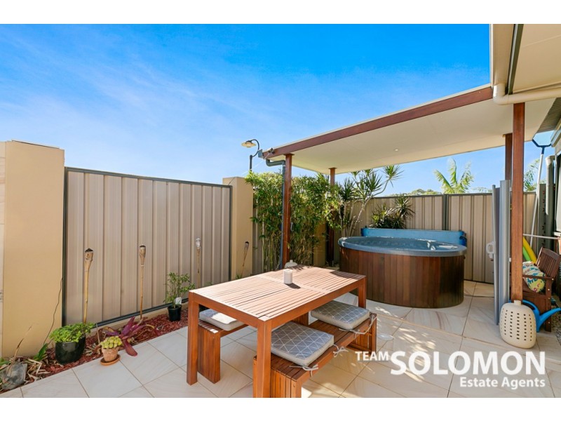 22 Parklane Road, Victoria Point QLD 4165