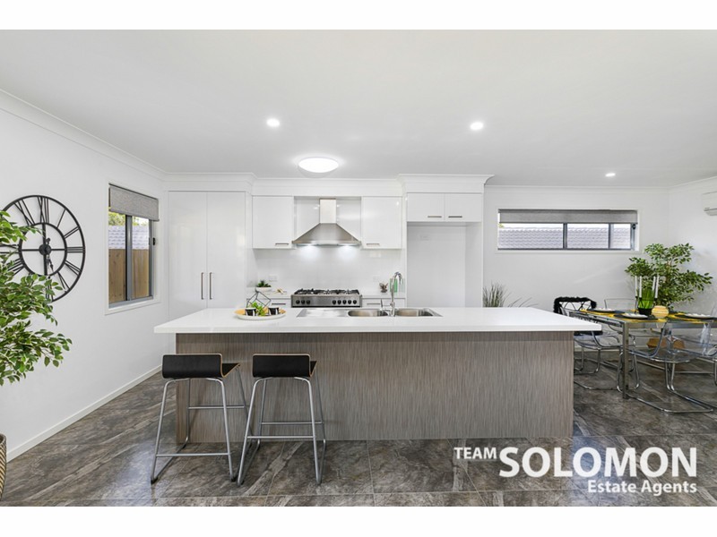 25 Sandpiper Street, Wellington Point QLD 4160