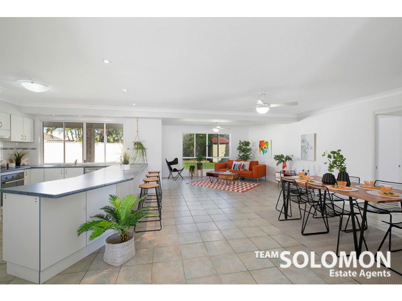 9 White Fig Place, Thornlands QLD 4164