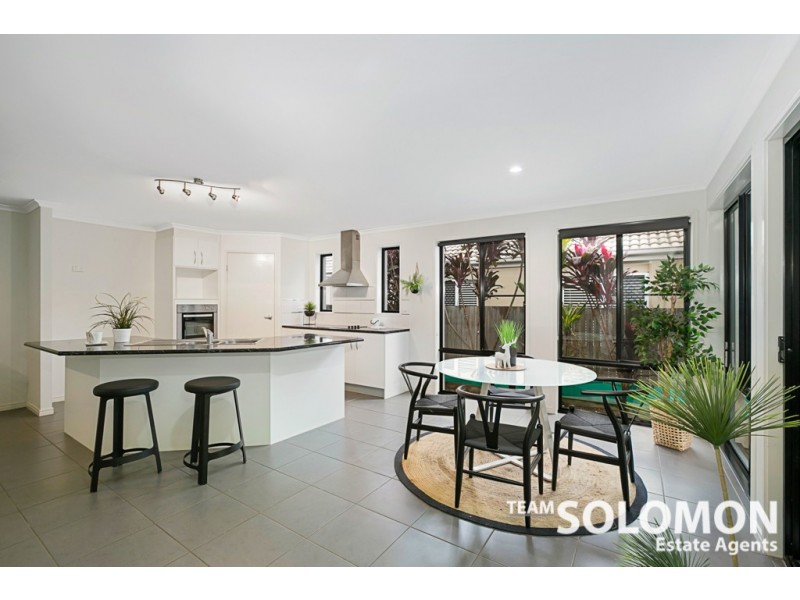 24 Portias Place, Thornlands QLD 4164