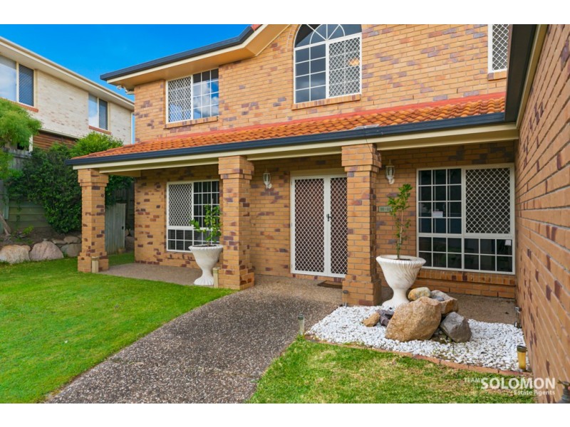 5 Arncliffe Close, Carindale QLD 4152