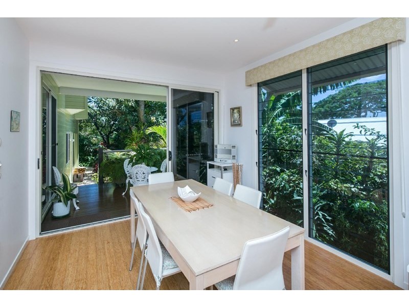 51 Esplanade, Redland Bay QLD 4165