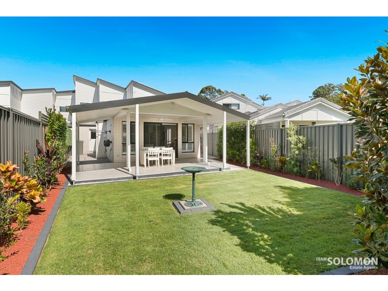 31 Ruth Street, Birkdale QLD 4159