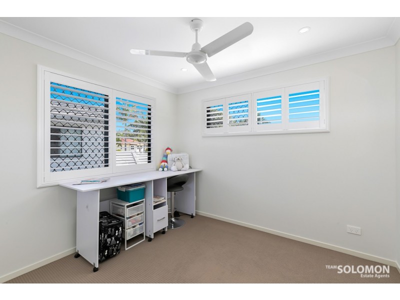 31 Ruth Street, Birkdale QLD 4159